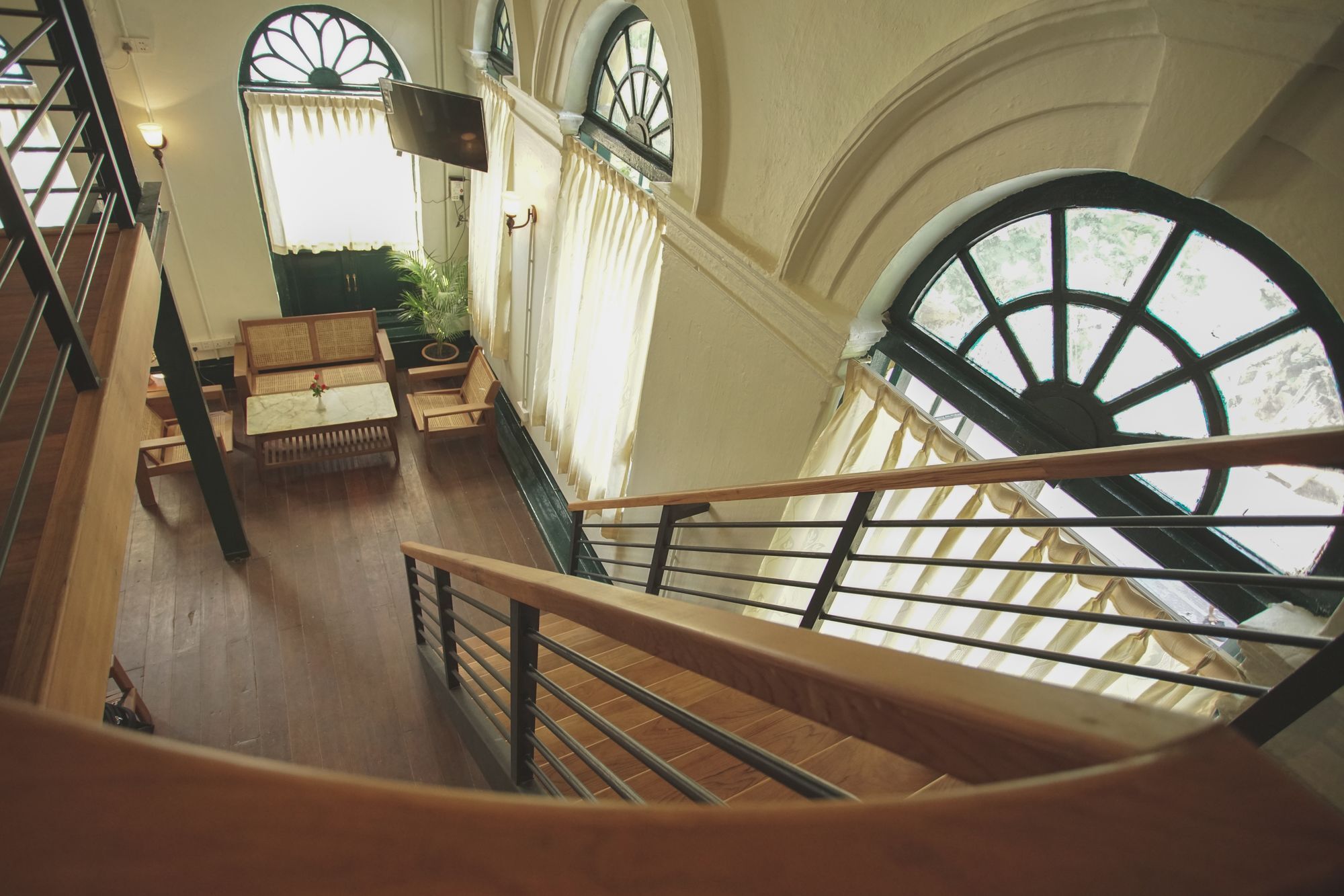 501 Merchant Bed & Breakfast Янгон Экстерьер фото