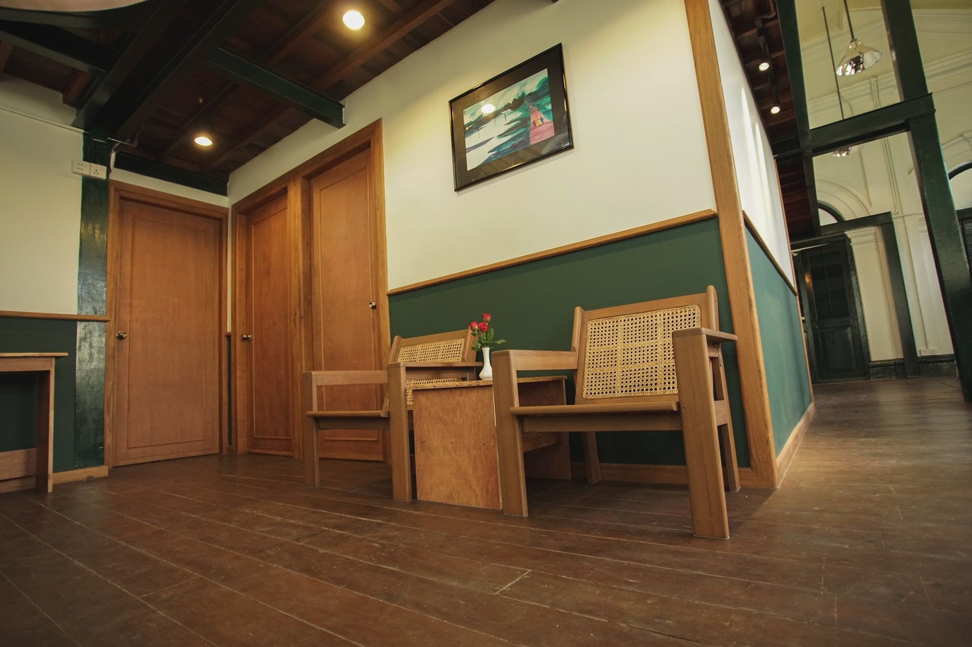 501 Merchant Bed & Breakfast Янгон Экстерьер фото